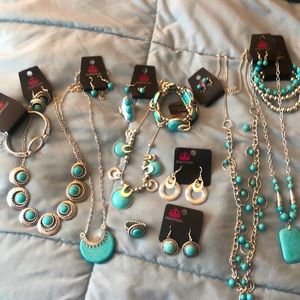 Lot of 12 Pieces Paparazzi Turquoise Jewelry! GOOB